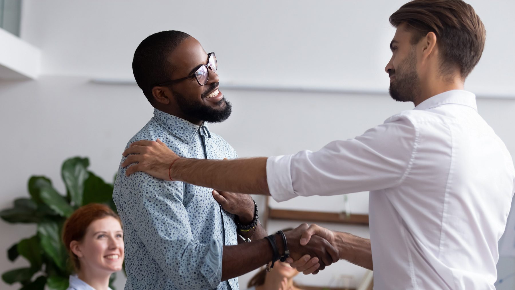 Échange professionnel et relation de confiance
